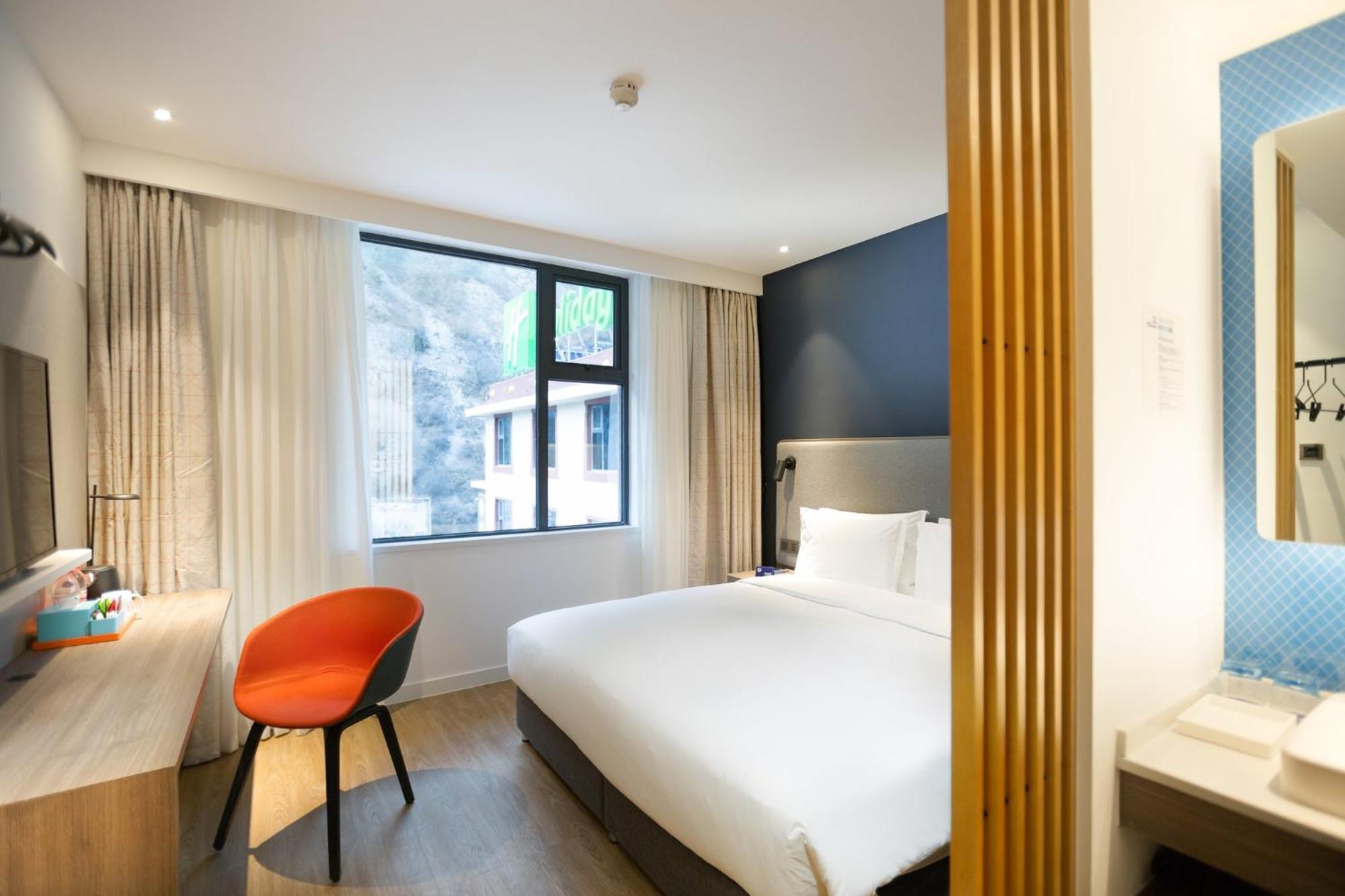 Holiday Inn Express Jiuzhaigou,Only 600 Meters To Jiuzhaigou Park By Ihg Экстерьер фото